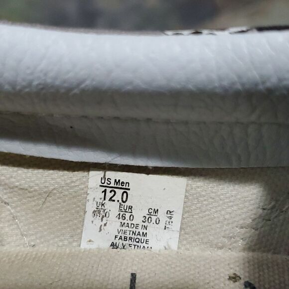 Vans x Disney Mickey Mouse Sneakers Mens Size 12 - Picture 11 of 12